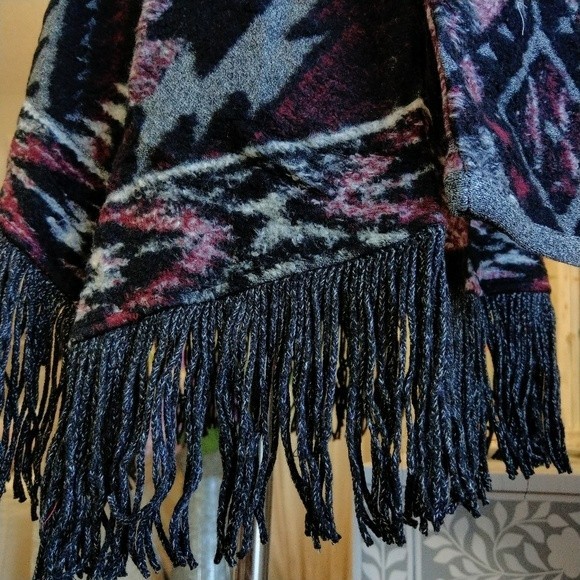 🍒NWT🍒 LUCKY BRAND BOHO FRINGE CARDIGAN - Picture 4 of 8